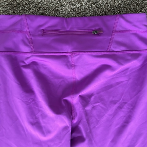 Athleta Sonar Capri Purple - Picture 3 of 4